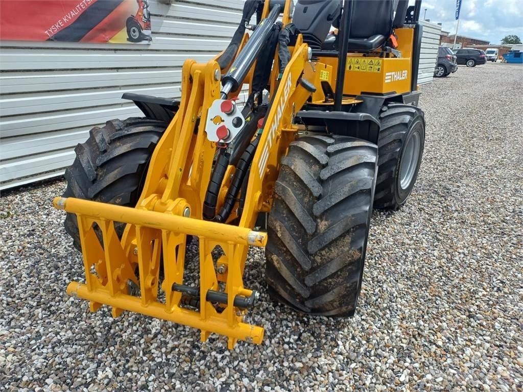 Thaler 2230L Малі навантажувачі