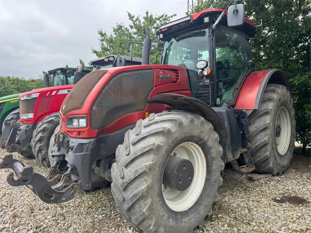 Valtra S262 Трактори