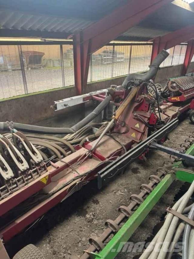 Vredo 12 Самохідні обприскувачі