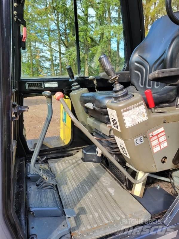 Yanmar B50 Міні-екскаватори < 7т