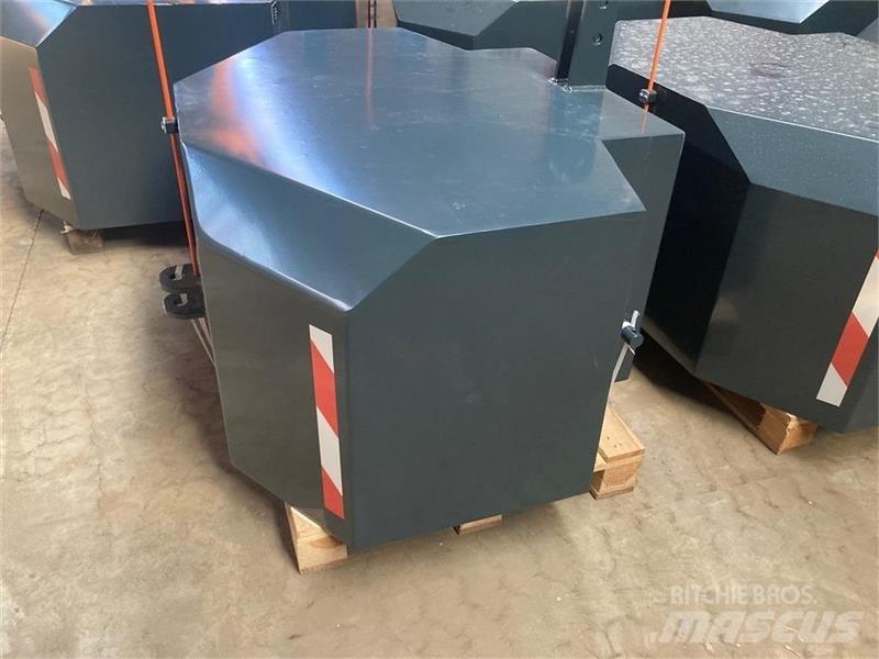  - - -  1800 KG Фронтальні ваги