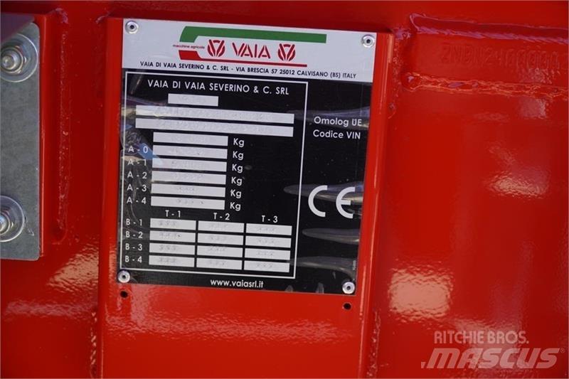  - - -  VAIA n24 Комунальна техніка - Інші