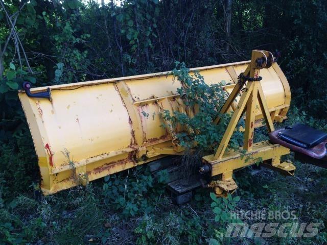  - - - 2.5 MTR Снігоочищувальні ножі та плуги