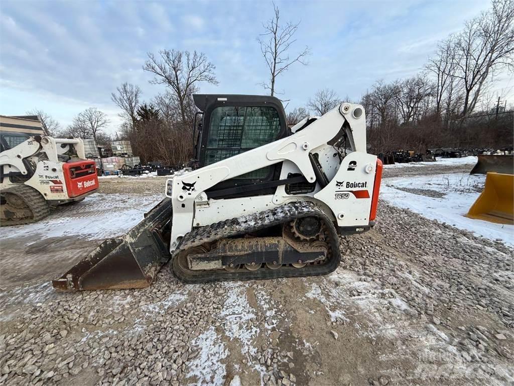 Bobcat T650 Малі навантажувачі