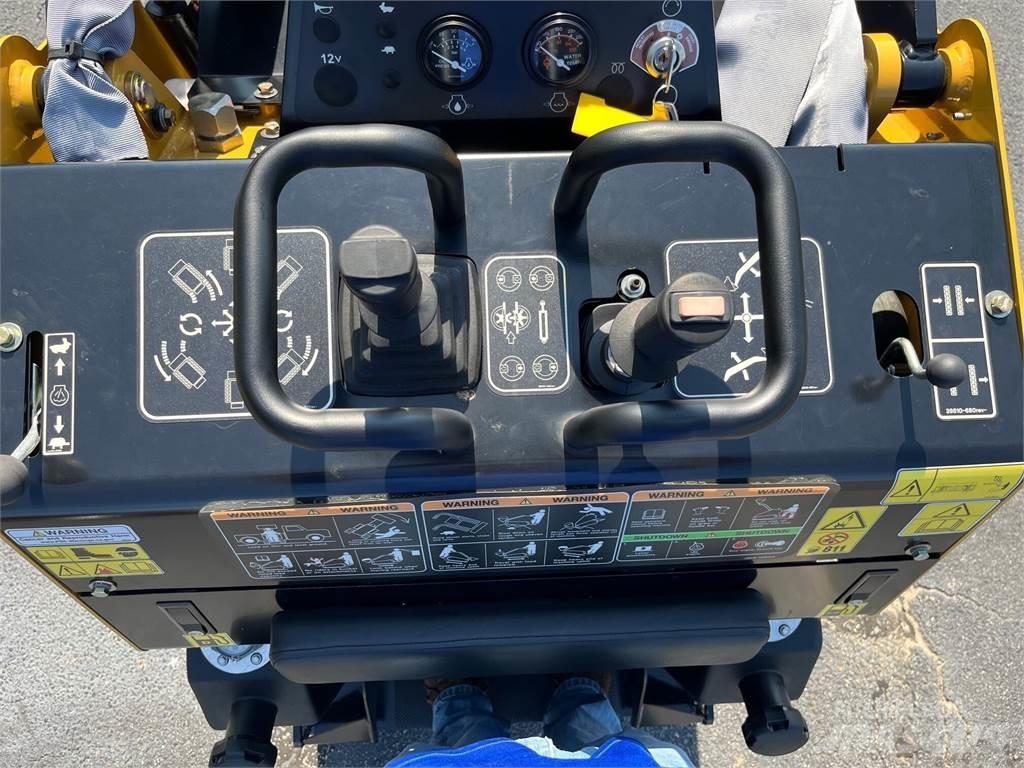 Boxer 700HDX Малі навантажувачі
