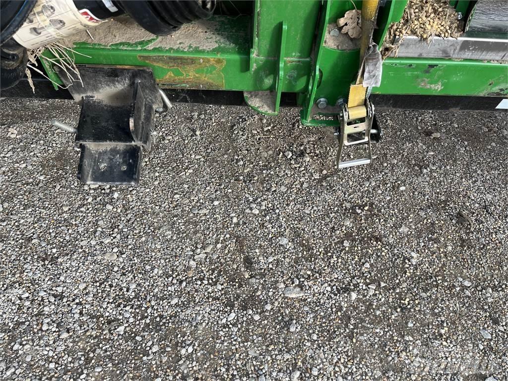 Demco STD42 Причепи перевантажувачі зерна