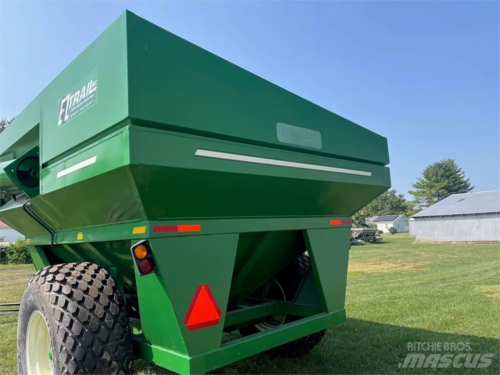 E-Z Trail 710 Причепи перевантажувачі зерна
