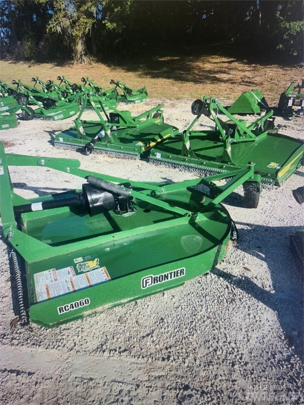 Frontier RC4060 Роздрібнювачі, різаки і розпаковувачі тюків