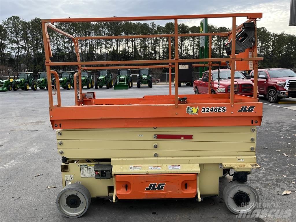 JLG 3246ES Інші крани