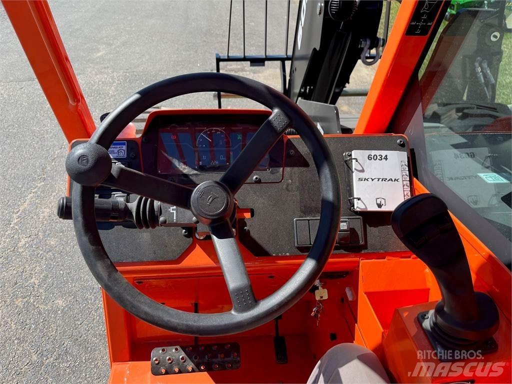 JLG 6034 Інші крани