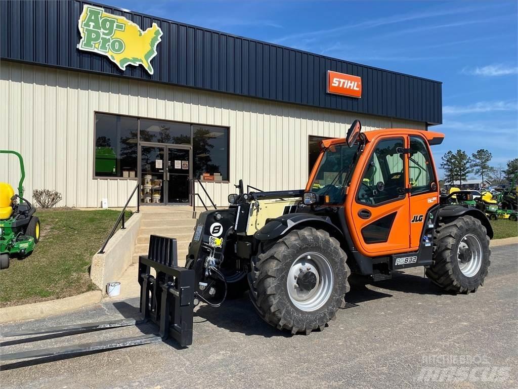 JLG 832 Телескопічні навантажувачі