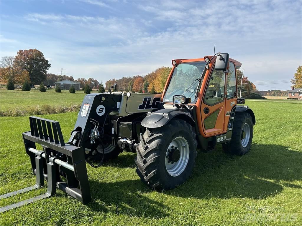 JLG 925 Телескопічний навантажувач