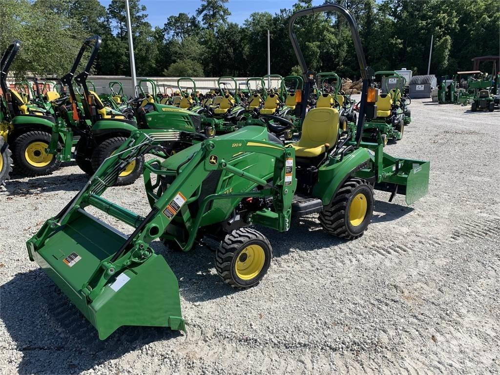John Deere 1023E Трактори