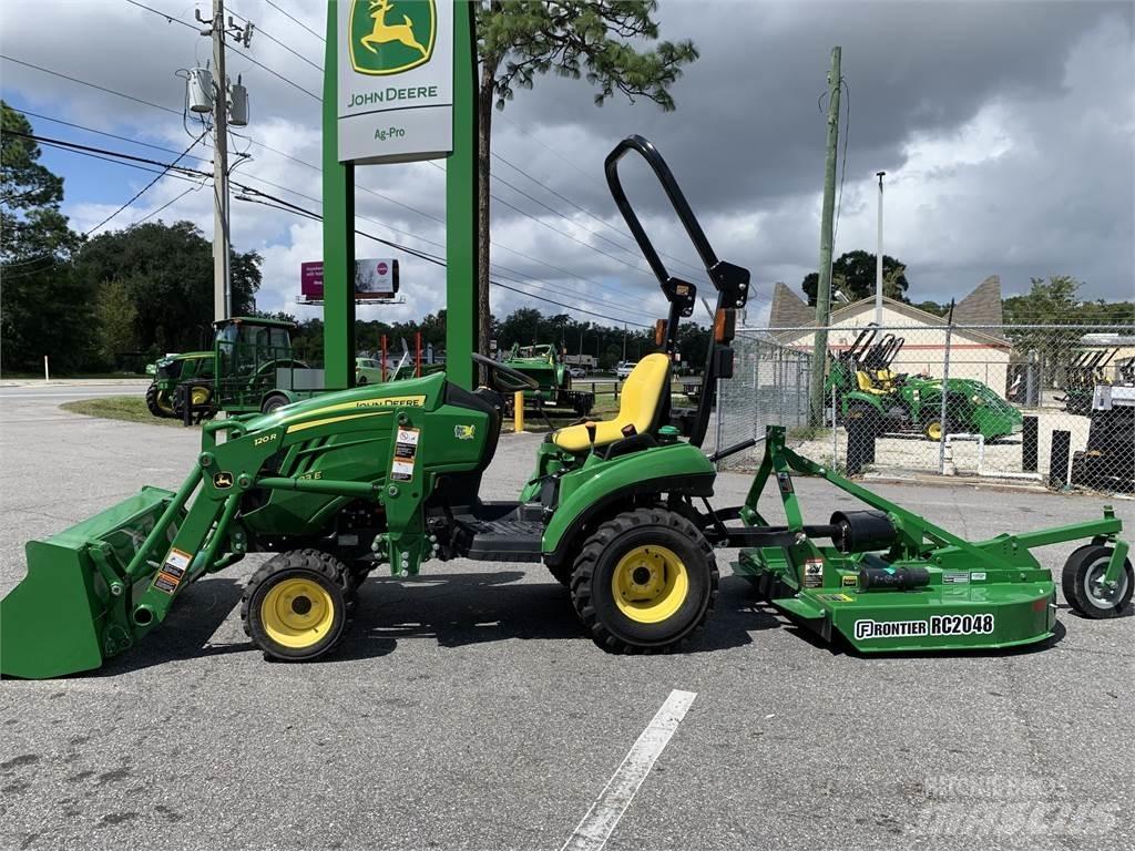 John Deere 1023E Трактори