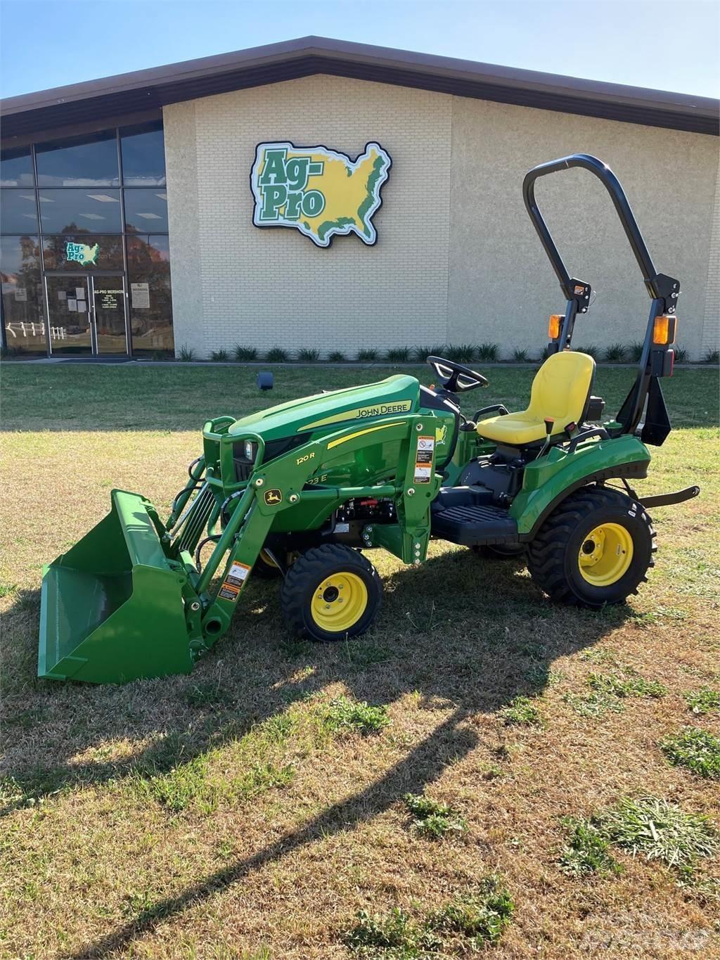 John Deere 1023E Трактори