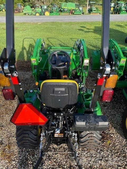 John Deere 1023E Трактори