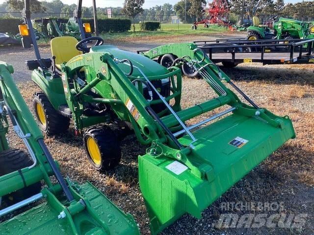 John Deere 1023E Трактори