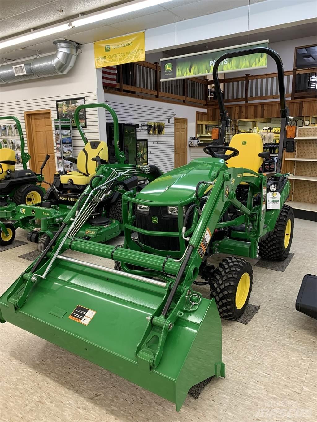 John Deere 1025R Трактори