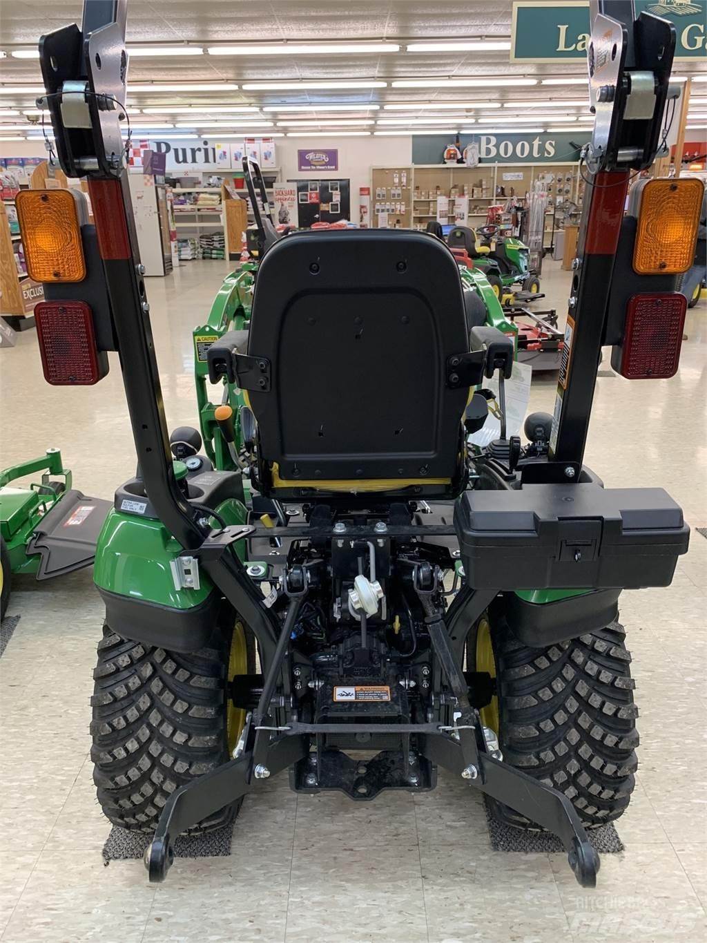 John Deere 1025R Трактори