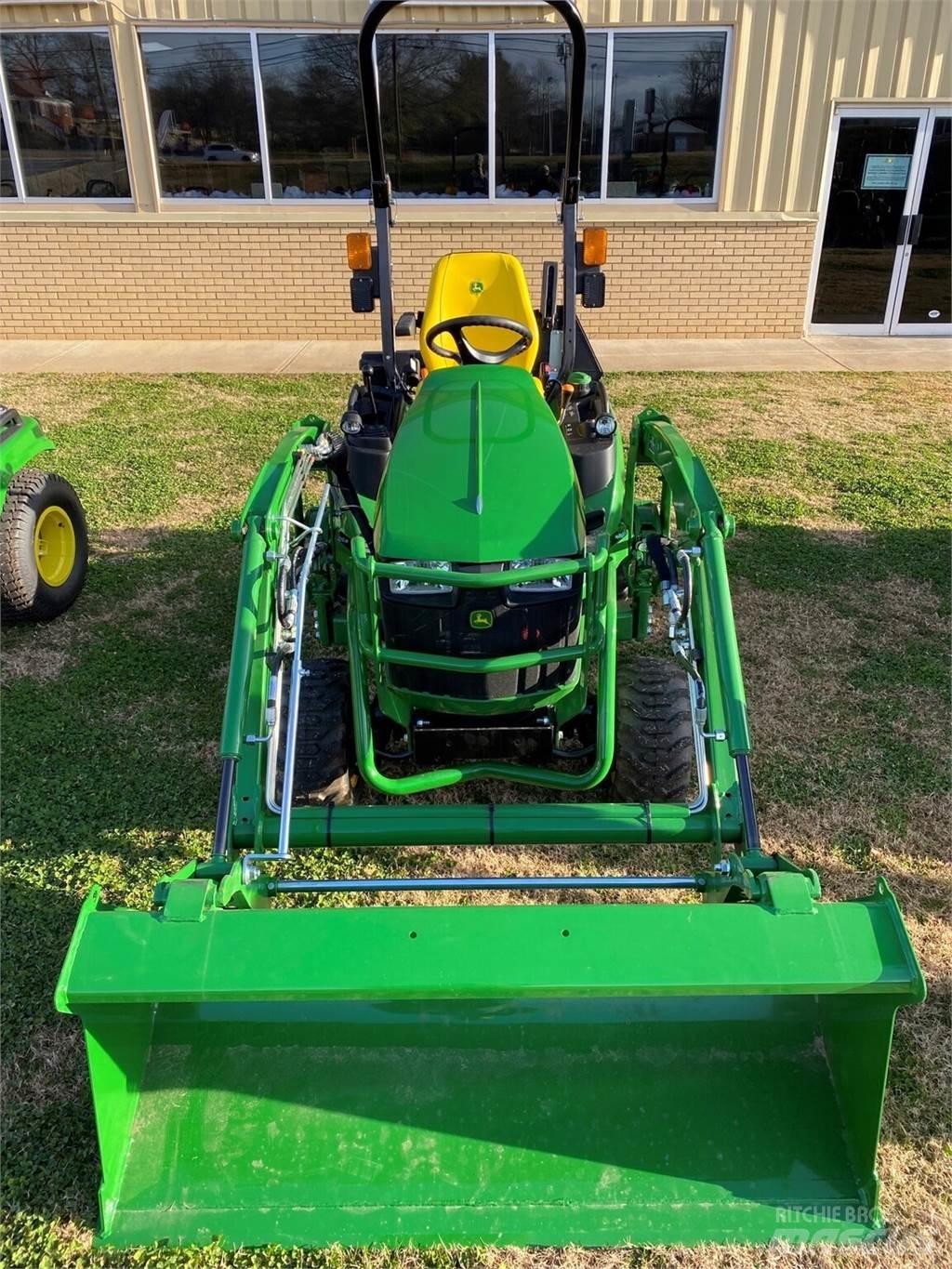John Deere 1025R Трактори
