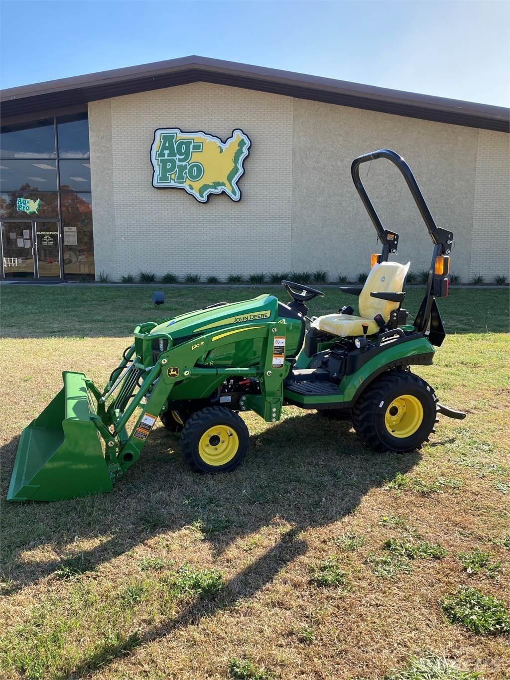 John Deere 1025R Трактори