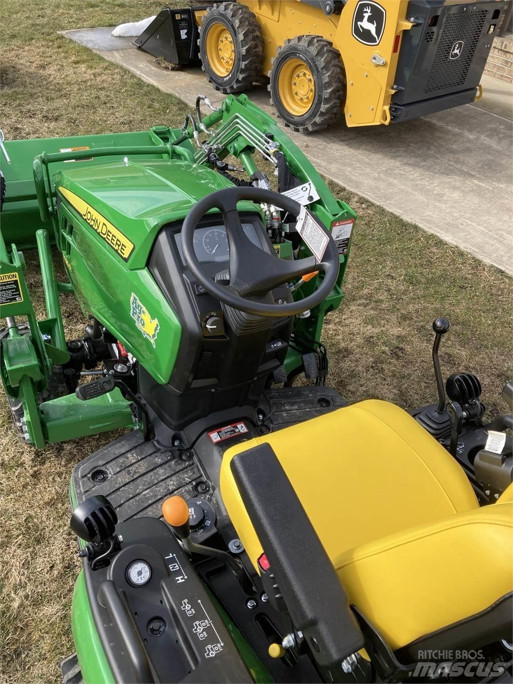 John Deere 1025R Трактори