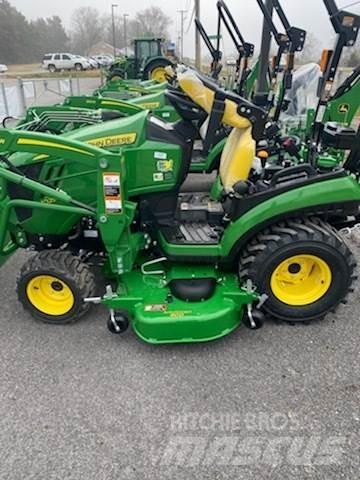 John Deere 1025R Трактори