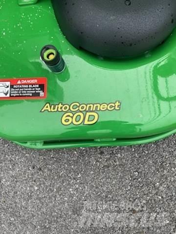 John Deere 1025R Трактори
