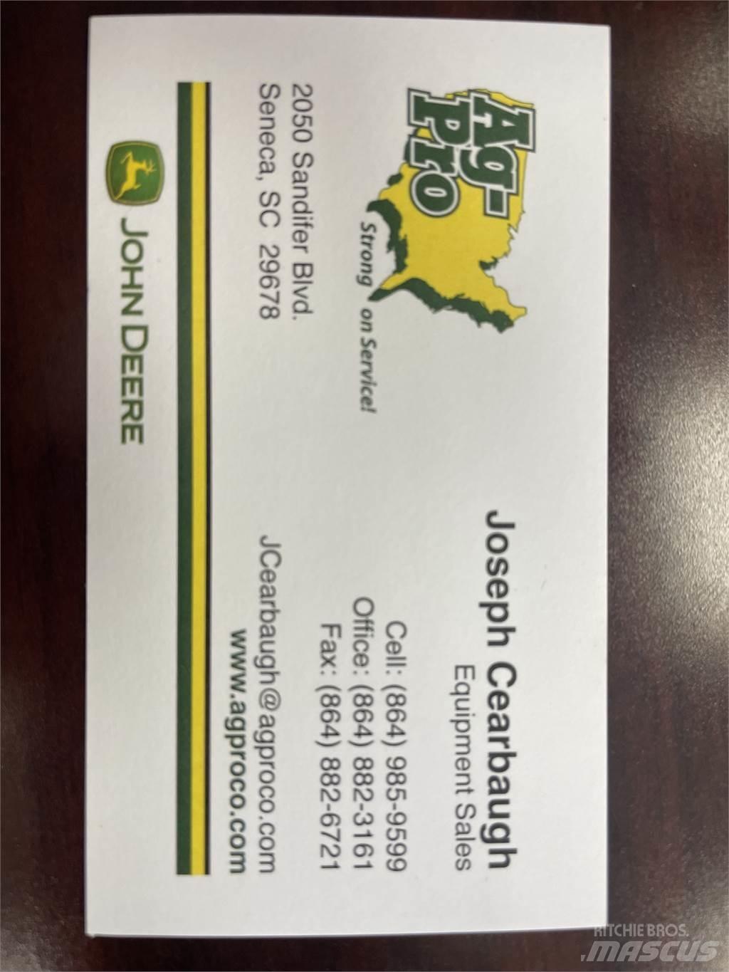 John Deere 1025R Трактори
