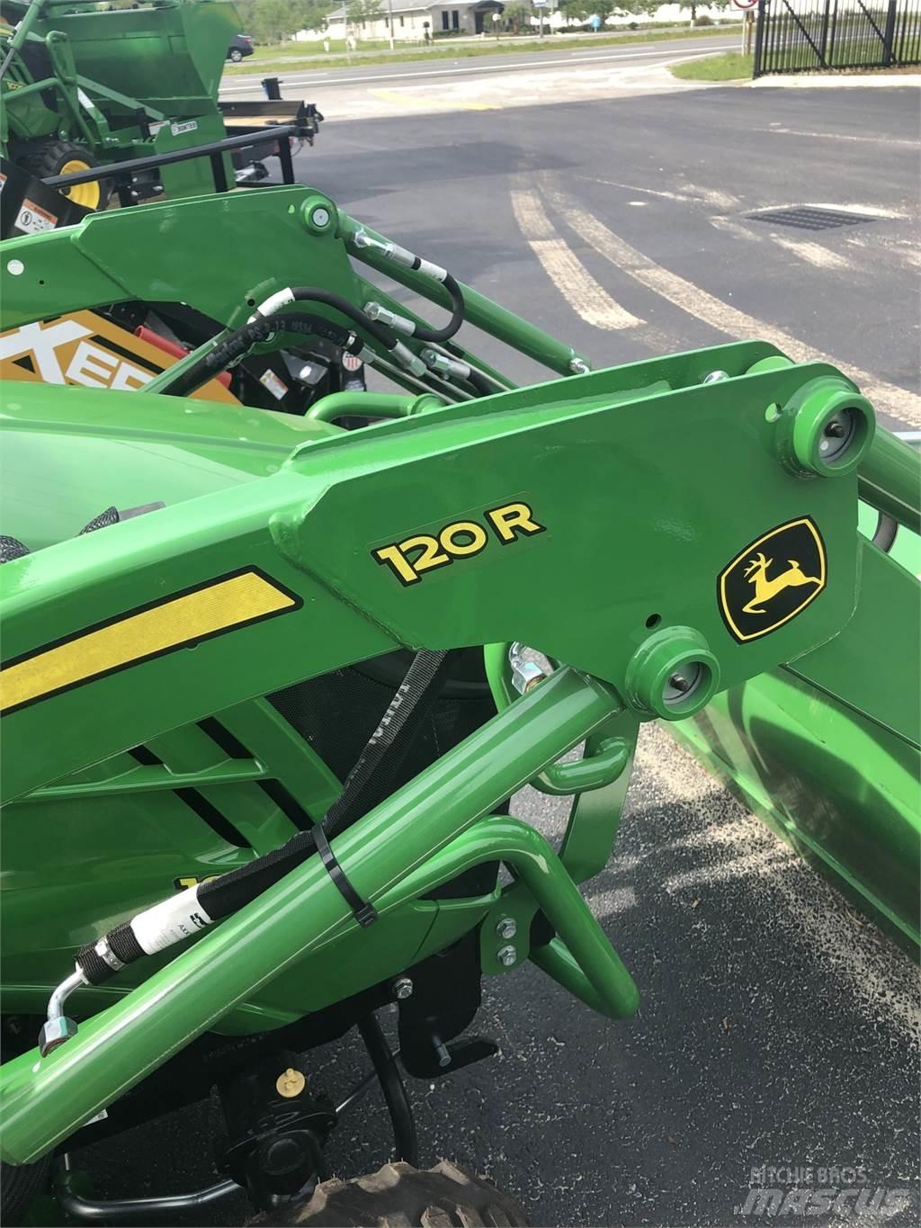 John Deere 1025R Трактори
