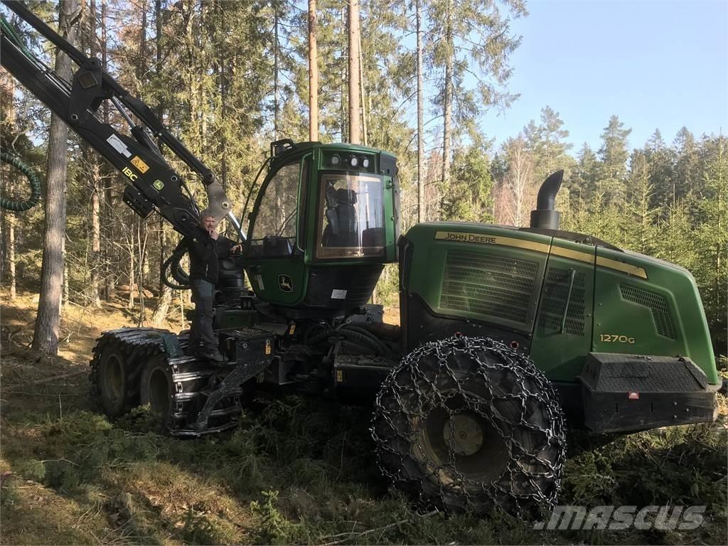 John Deere 1270G Харвестери