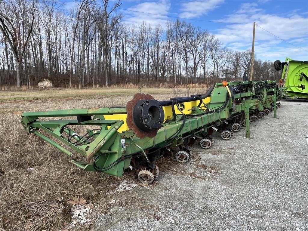 John Deere 1720 Cажалки