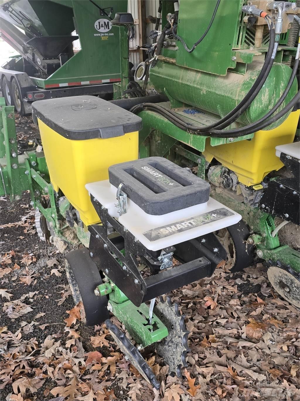 John Deere 1720 Cажалки
