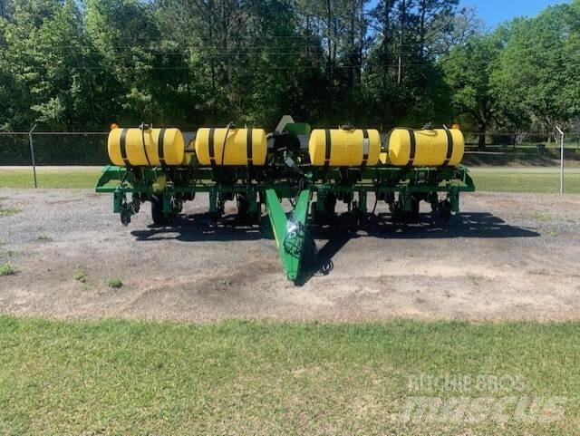 John Deere 1755 Cажалки