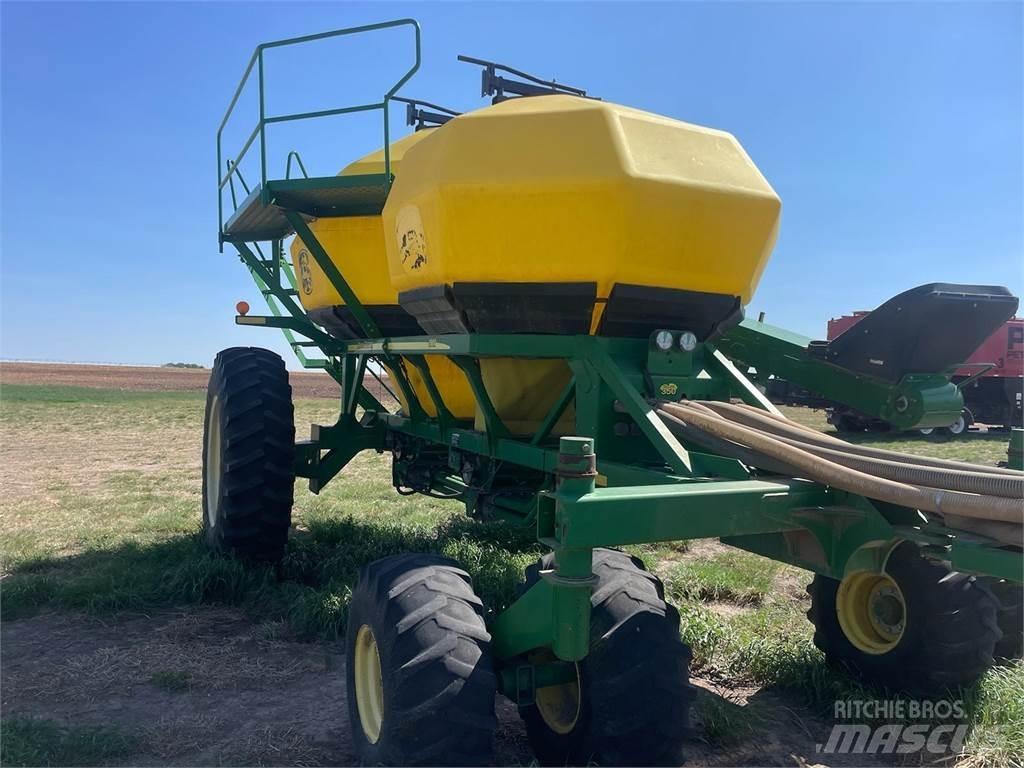 John Deere 1910 Сівалки