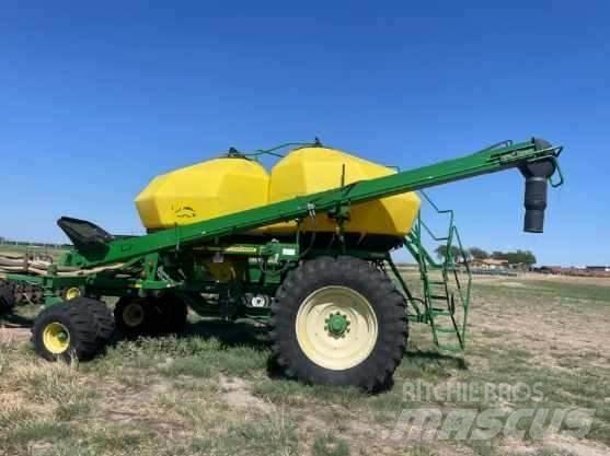 John Deere 1910 Сівалки