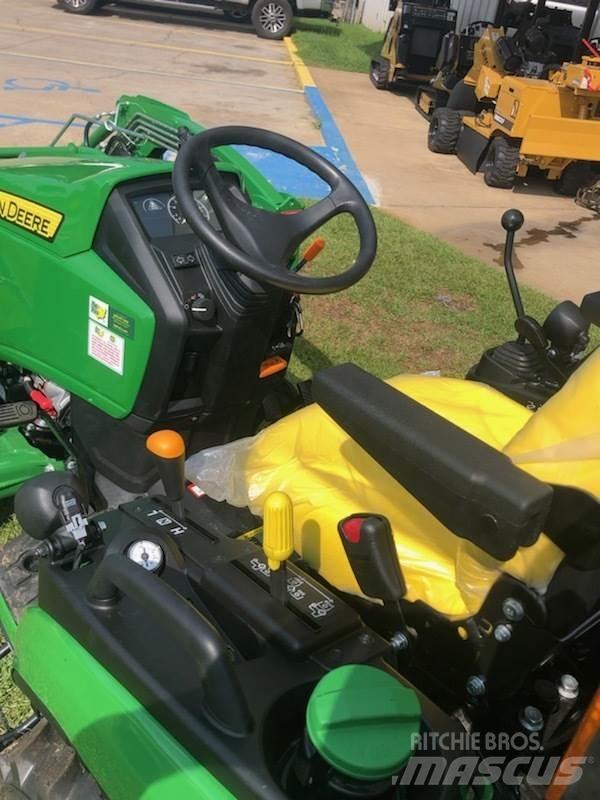 John Deere 2025R Трактори