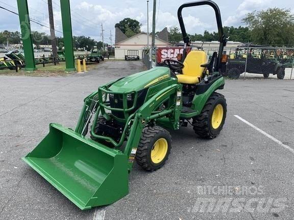 John Deere 2025R Трактори