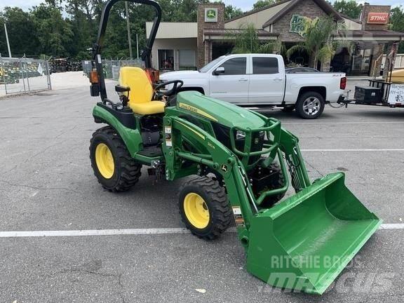 John Deere 2025R Трактори