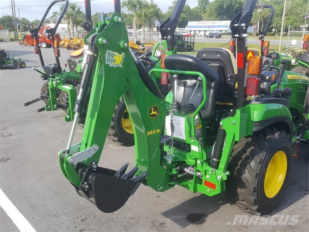 John Deere 2025R Трактори