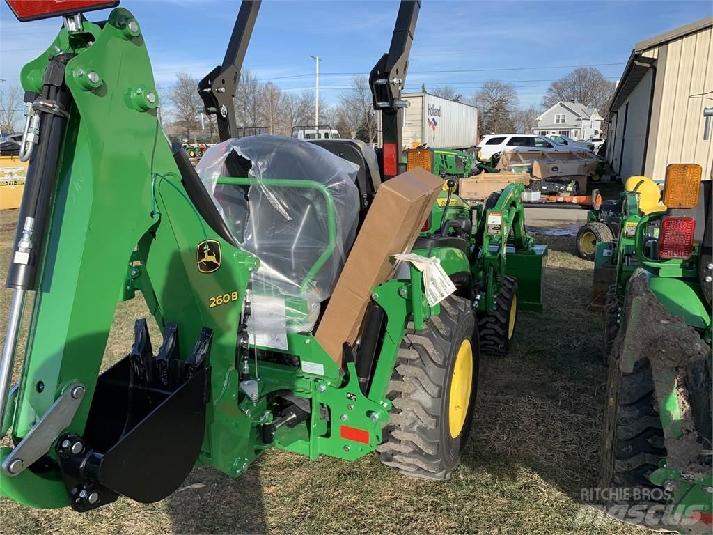 John Deere 2025R Трактори