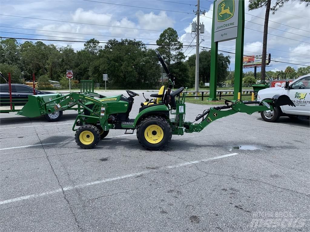 John Deere 2025R Трактори