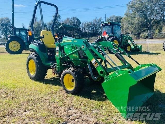 John Deere 2025R Трактори
