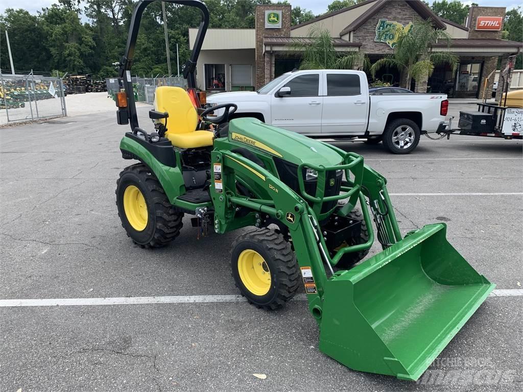 John Deere 2025R Трактори