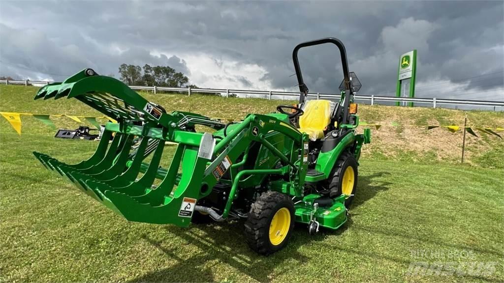 John Deere 2025R Трактори