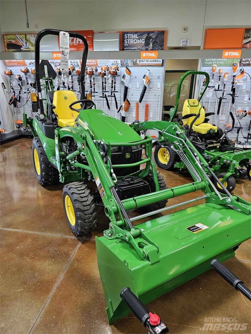 John Deere 2025R Трактори
