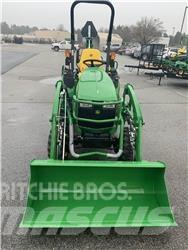 John Deere 2025R Трактори