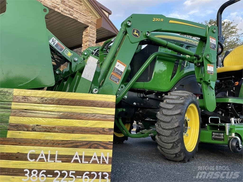 John Deere 2032R Трактори
