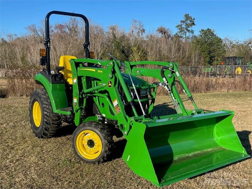 John Deere 2038R Трактори