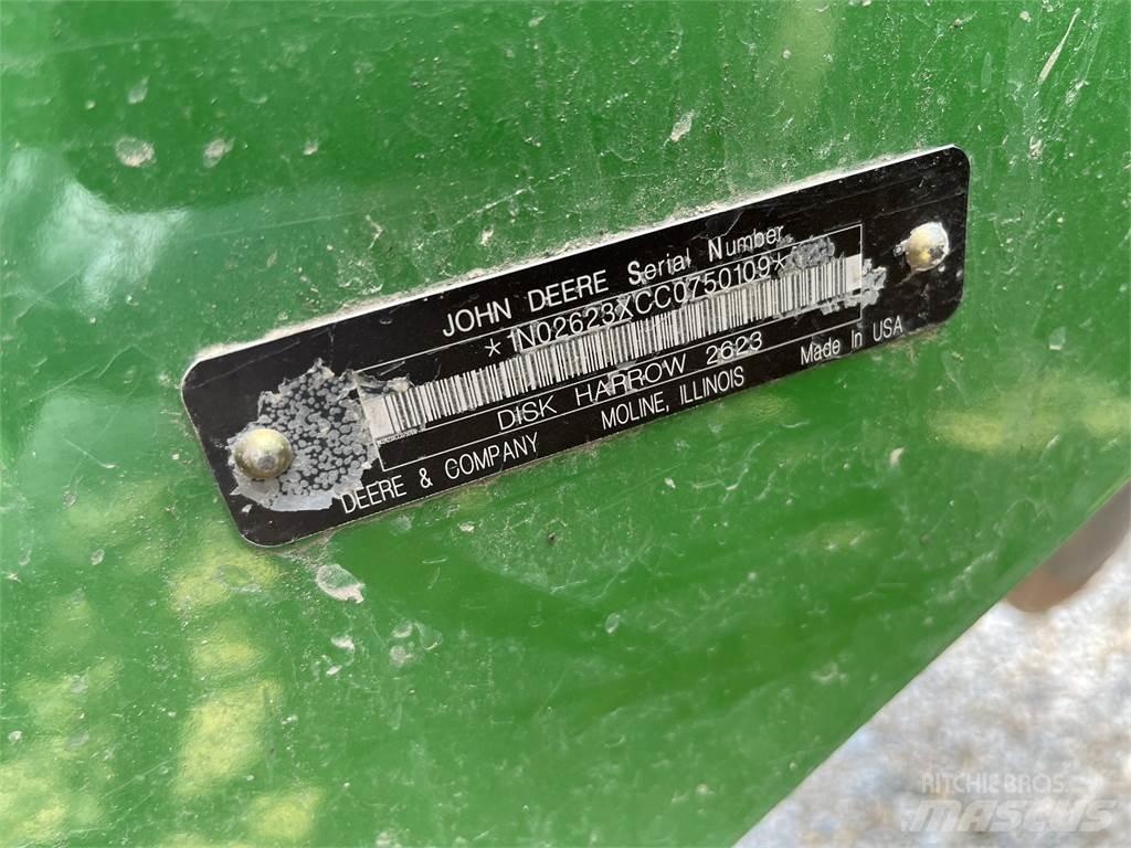 John Deere 2623 Дискові борони
